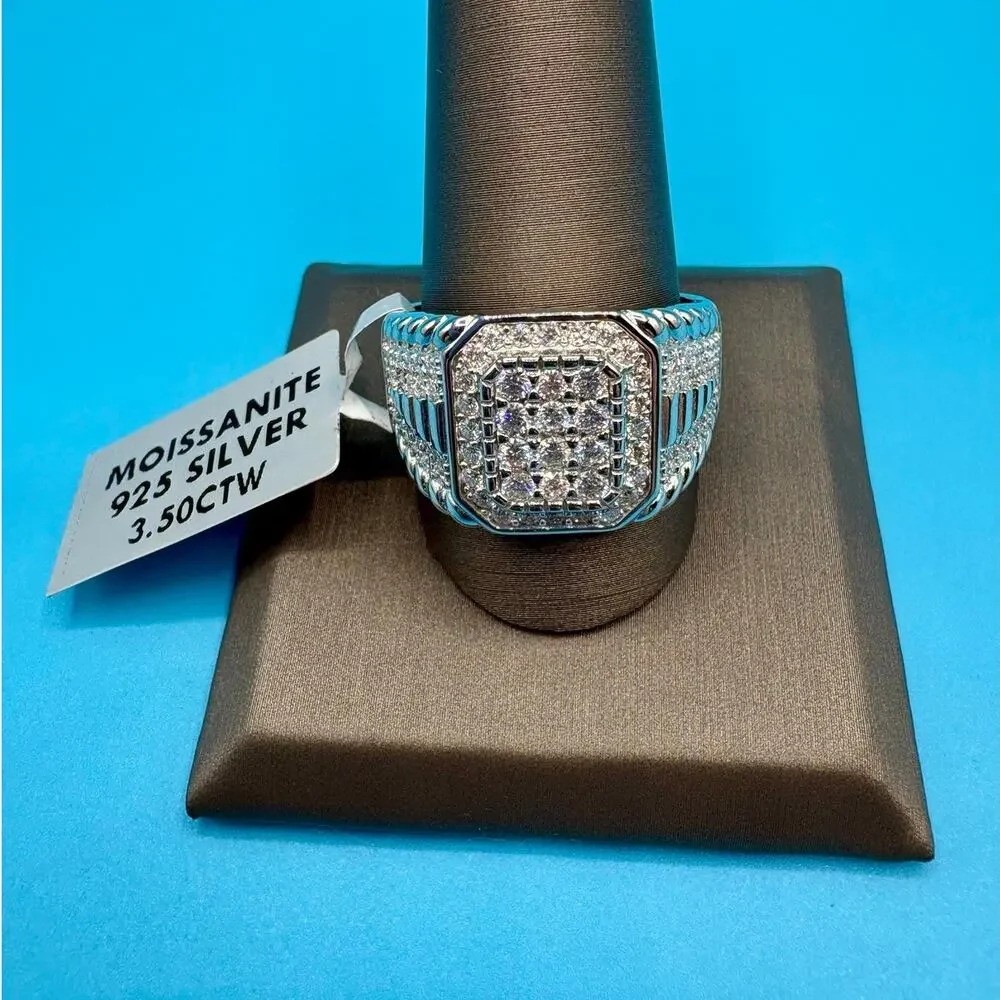 Sz.12 - 3.5CTW Moissanite in 925 Sterling Silver Ring NWT